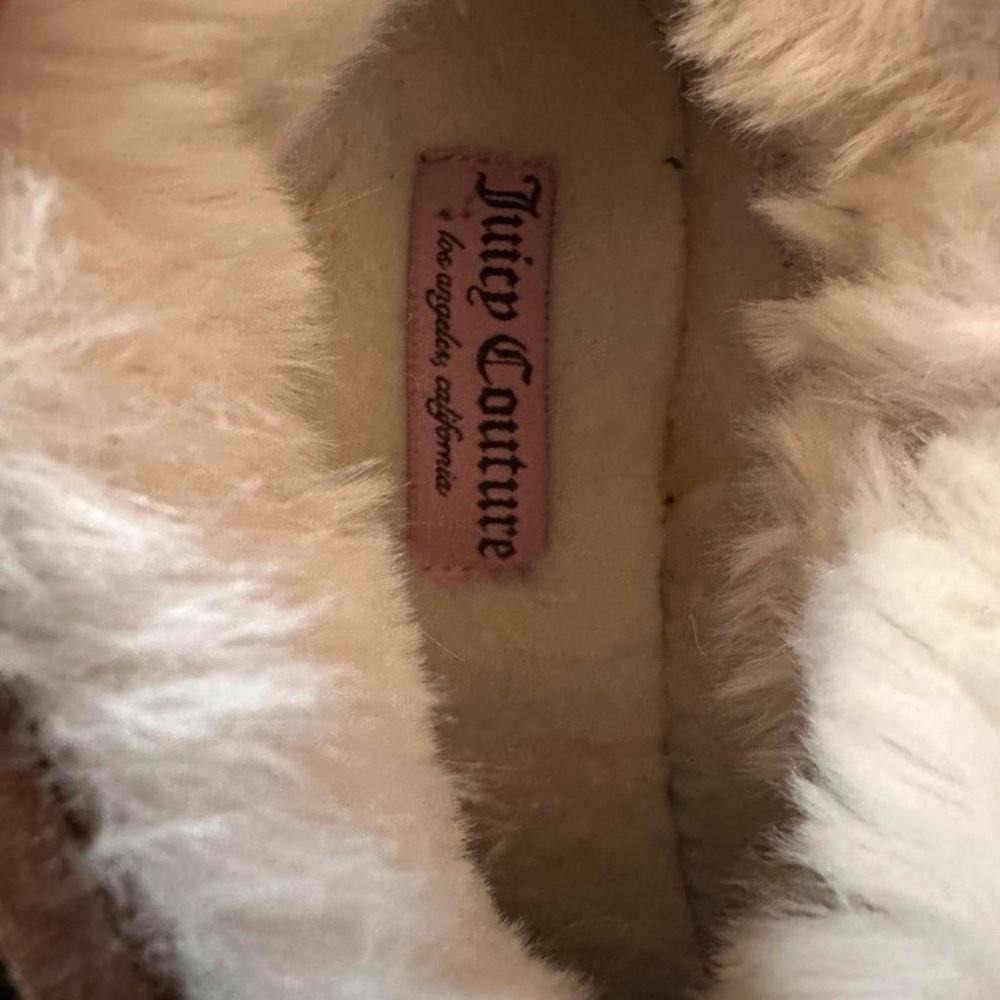 Juicy Couture Cold Weather Fuzzy Comfy Short Ankle Booties size 8 - Picture 6 of 8